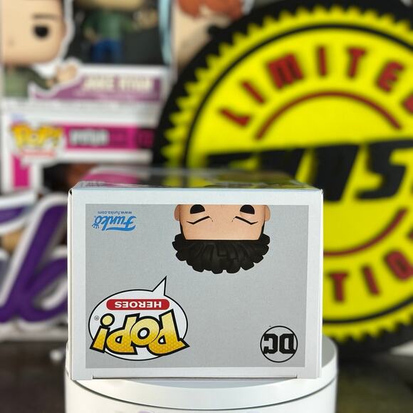 Suicide Squad Isekai Deadshot Funko Pop! - Picture 6 of 6